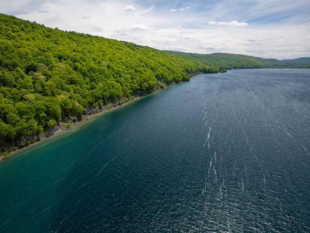 Staghorn Cliffs on Skaneateles Lake | Photo: Chris Ray